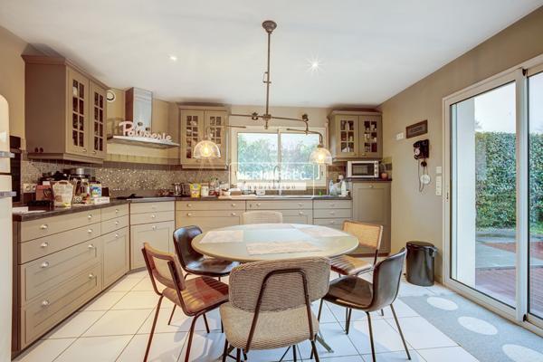 Maison 9 pièces – 215 m² environ à Cesson-Sévigné (ref : 12336)