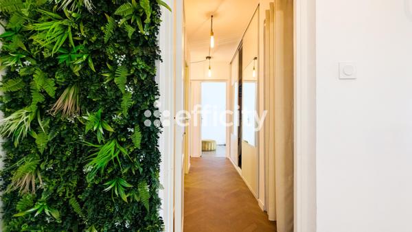 Appartement
         4 pièces
        - 96 m² Exclusivité 178 000 € *