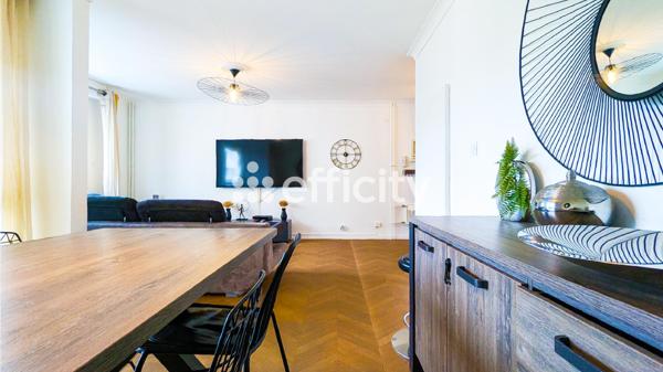 Appartement
         4 pièces
        - 96 m² Exclusivité 178 000 € *
