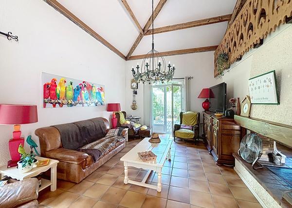 Grande maison familiale 160 m², Terrain de 4 800 m² , Montauban secteur Birac