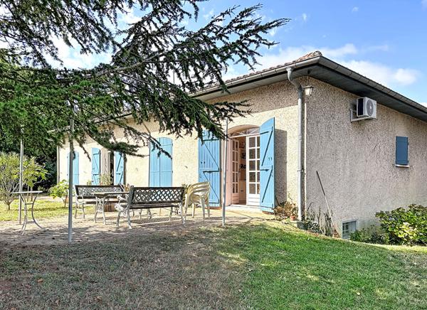 Grande maison familiale 160 m², Terrain de 4 800 m² , Montauban secteur Birac