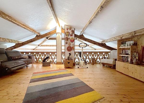 Grande maison familiale 160 m², Terrain de 4 800 m² , Montauban secteur Birac