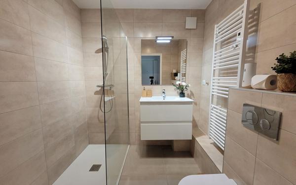 Appartement à vendre    1 pièce • 30,01 m2 Le Cannet