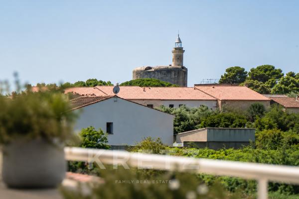 Aigues-Mortes - Villa familiale rénovée de 190m2 avec vue sur la Tour de Constance