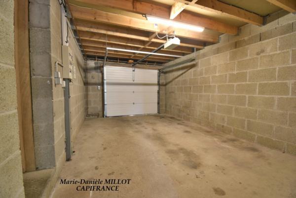 Maison à vendre de PLAIN PIED DE 115 M² DE 6 pièces BONCHAMP LES LAVAL (53)