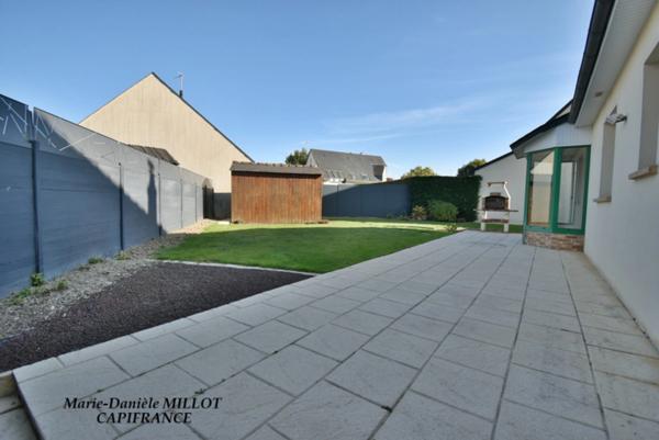 Maison à vendre de PLAIN PIED DE 115 M² DE 6 pièces BONCHAMP LES LAVAL (53)