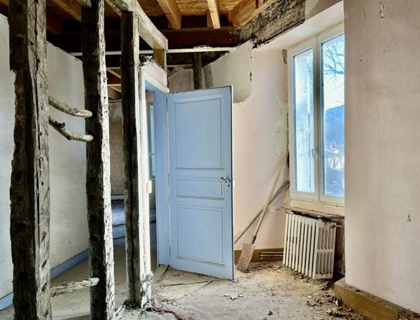 Immeuble à vendre |  Roquecourbe |  210 m²