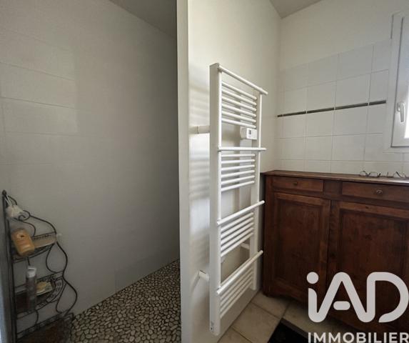 Maison à vendre 3 pièces 85 m² Entraigues-sur-la-Sorgue