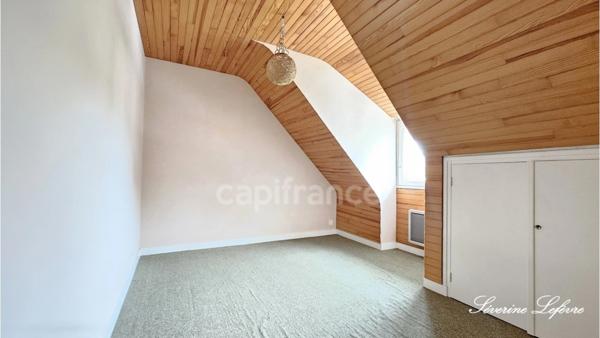 À Trégunc, une maison familiale aux beaux volumes, à deux pas du littoral !