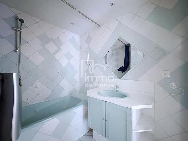 Appartement à vendre à Valserhône (01200)
