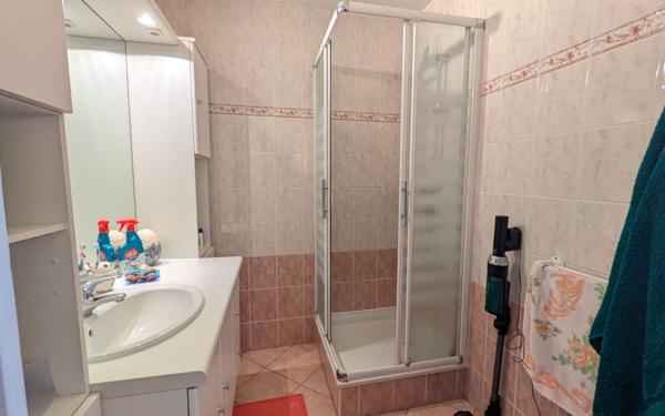 Appartement à vendre    4 pièces • 77 m2 Sainte-Foy-lès-Lyon