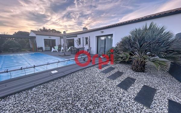 Maison à vendre    5 pièces •  Olonne-sur-Mer