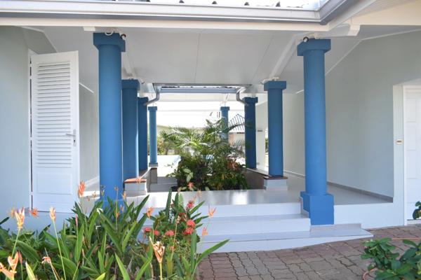 Dpt Guyane (973), à vendre KOUROU exceptionnelle maison bourgeoise, très bien située près du lac diable