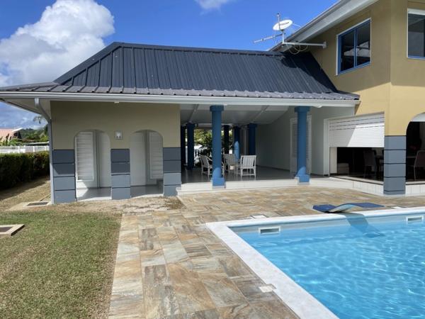 Dpt Guyane (973), à vendre KOUROU exceptionnelle maison bourgeoise, très bien située près du lac diable