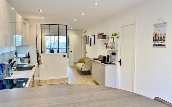 Appartement à vendre    3 pièces • 116,02 m2 Sainte-Foy-lès-Lyon