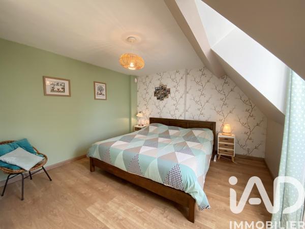 Maison à vendre 7 pièces 186 m² Saint-Fargeau-Ponthierry