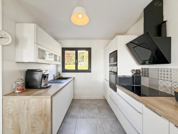 A VENDRE GEX – Maison T6 entièrement rénovée 142m2