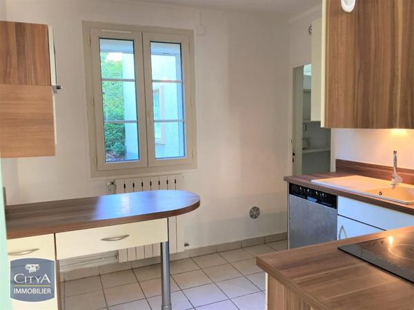 Appartement à louer 3 pièces 64.36m² Limoges (87000)