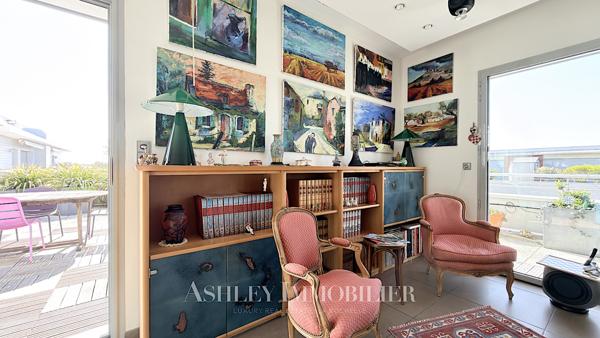 À VENDRE - APPARTEMENT DE STANDING DERNIER ÉTAGE AVEC TERRASSE PANORAMIQUE - QUARTIER MEDIATHEQUE LA ROCHELLE