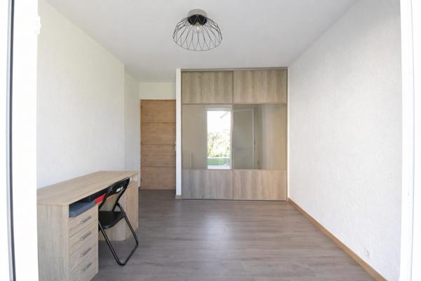 Reignier-Ésery – T3 rénové avec jardin, garage, commerces et gare à pied