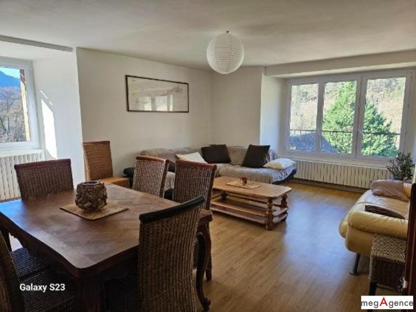 Maison à QUEZAC, 48320 - 30 pièces 1500m²