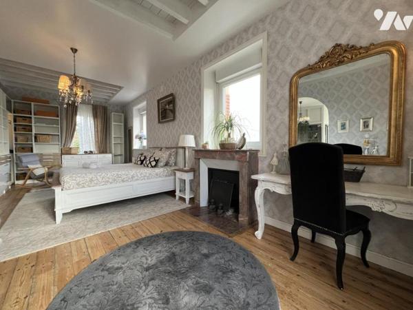 ETABLES-SUR-MER PROPRIETE SUR PARC AVEC PISCINE PROCHE PLAGE ET COMMERCES DANS QUARTIER RESIDENTIEL