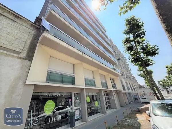 Appartement à louer 3 pièces 72.8m²