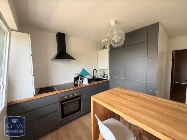 Appartement à louer 3 pièces 72.8m²