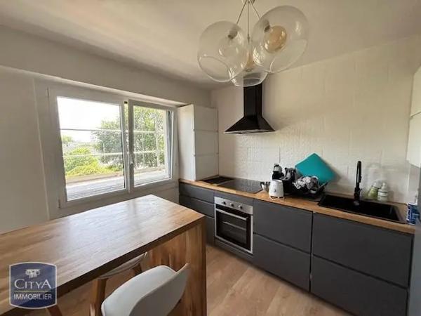 Appartement à louer 3 pièces 72.8m²