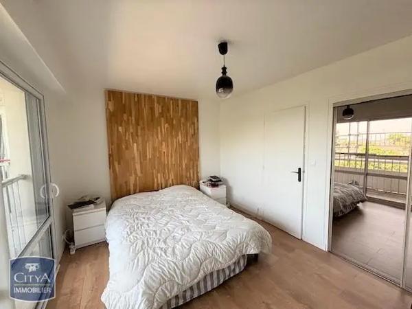 Appartement à louer 3 pièces 72.8m²