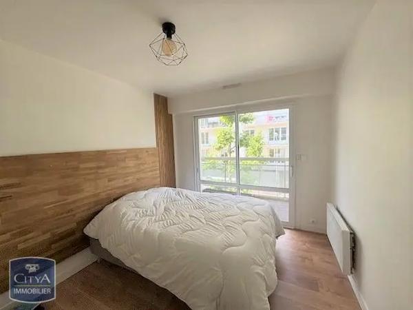Appartement à louer 3 pièces 72.8m²