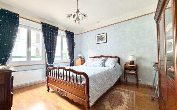 Maison à vendre    6 pièces •  Chartres