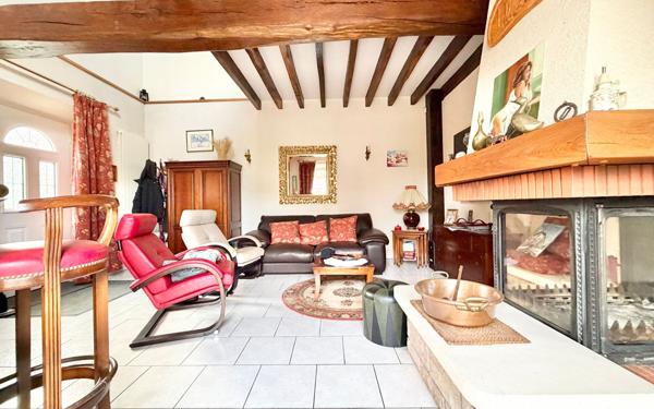 Maison à vendre    6 pièces •  Chartres