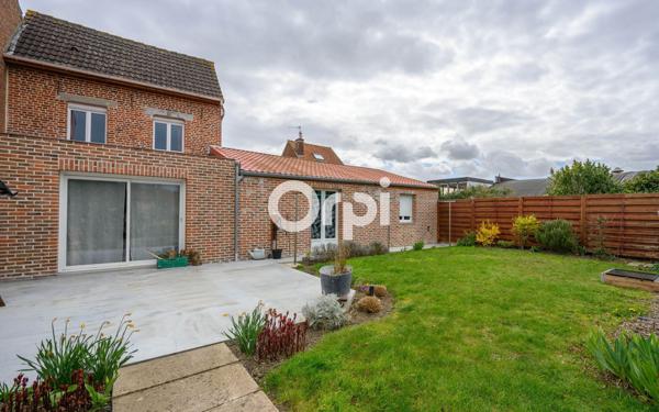 Maison à vendre    4 pièces •  Estaires