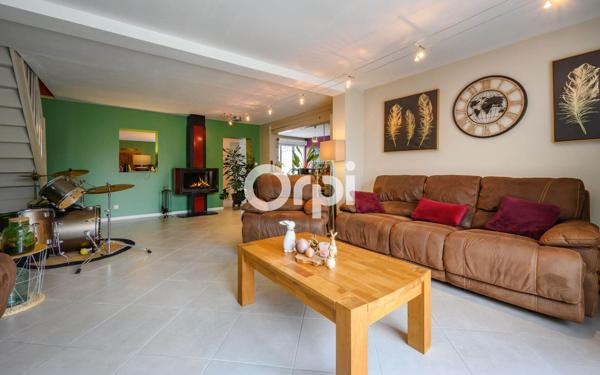 Maison à vendre    4 pièces •  Estaires