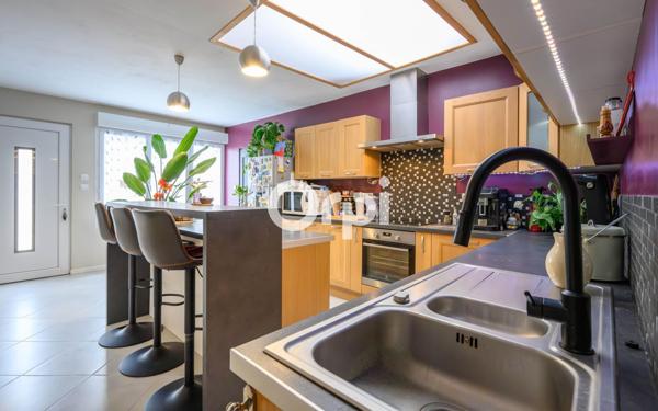 Maison à vendre    4 pièces •  Estaires