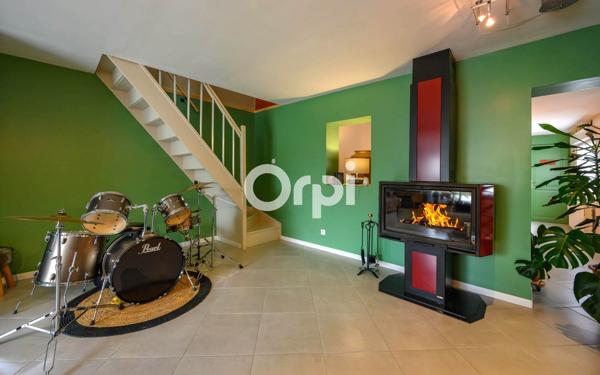 Maison à vendre    4 pièces •  Estaires