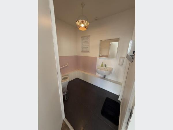 Local commecrial à Louer à LILLE 3500 €