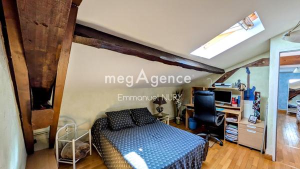 Maison à Charbonnières-les-Bains, 69260 - 4 pièces 110m²