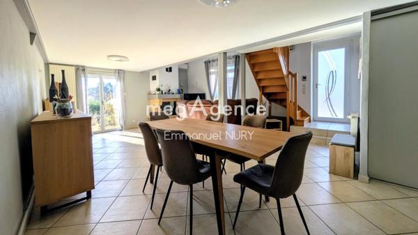 Maison à Charbonnières-les-Bains, 69260 - 4 pièces 110m²