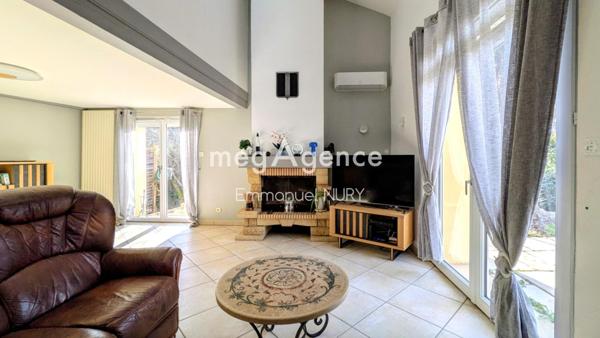 Maison à Charbonnières-les-Bains, 69260 - 4 pièces 110m²