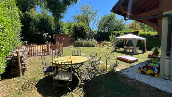 Maison Individuelle avec sous-sol complet sur 771m² de terrain