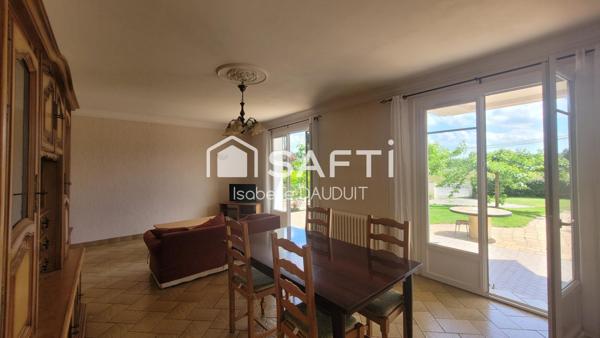 PAVILLON TRADITIONNEL 4CH SOUS-SOL ET GARAGE