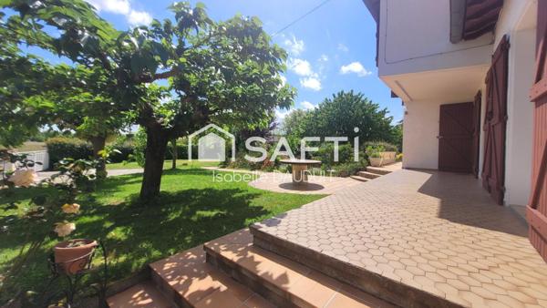 PAVILLON TRADITIONNEL 4CH SOUS-SOL ET GARAGE