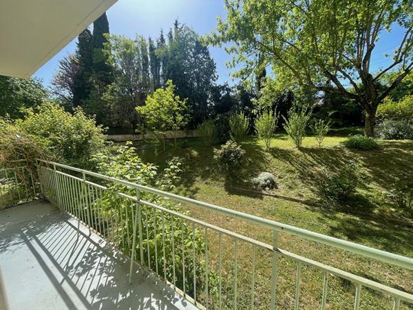 Appartement Aix En Provence 6 pièce(s) 99m2