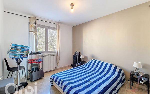Appartement à vendre    2 pièces • 50 m2 Ollioules