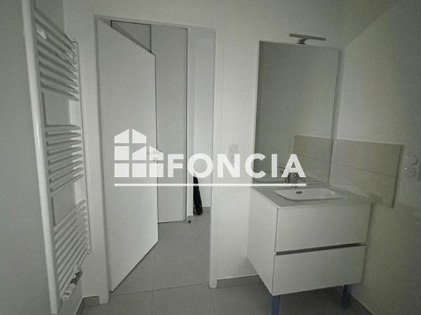 Location Studio 29.77 m² - 43-45 RUE DU CLOS FOUR RESIDENCE LES FABRIKS DE MAI APPART B2-38 Clermont-ferrand 63100