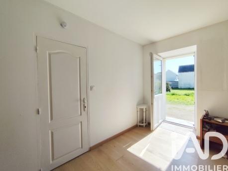 Maison à vendre 8 pièces 220 m² Noyant-Villages