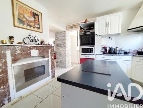 Maison à vendre 8 pièces 220 m² Noyant-Villages