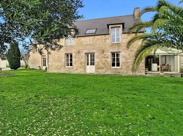 Superbe longère proche des plages
